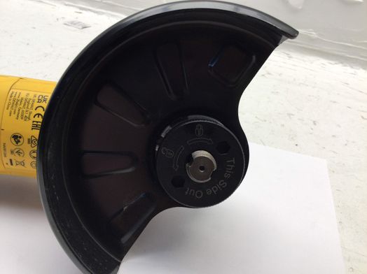 radial dewalt dcg405