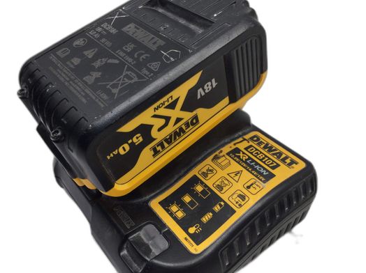 radial dewalt dcg405