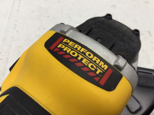 radial dewalt dcg405