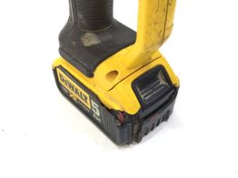 radial dewalt dcg412
