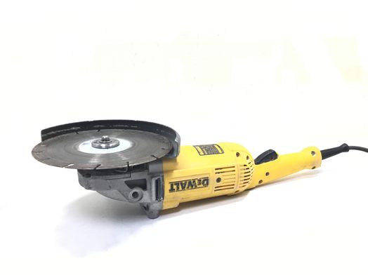 radial dewalt dwe492-qs