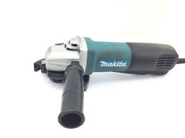 radial makita 9565pcv