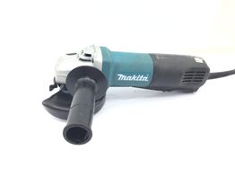 radial makita 9565pcv
