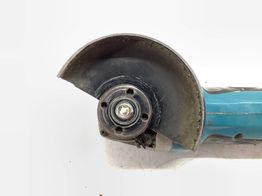 radial makita dga452