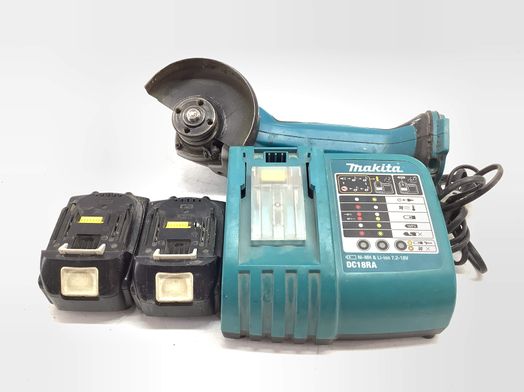 radial makita dga452