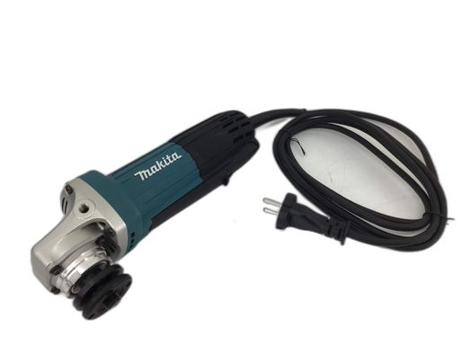 radial makita ga4530