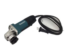 radial makita ga4530