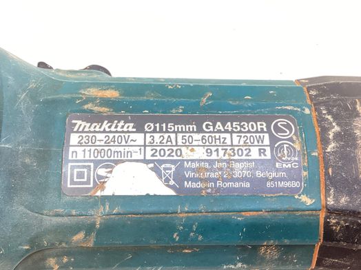 radial makita ga4530r