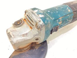 radial makita ga4530r