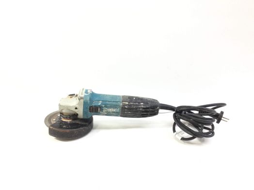 radial makita ga4530r