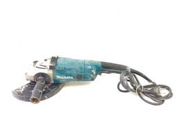 radial makita ga9020
