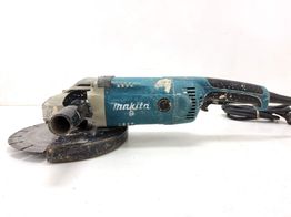 radial makita ga9020r