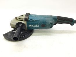 radial makita ga9020r