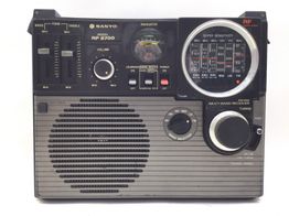 radio multibanda sanyo rp 8700