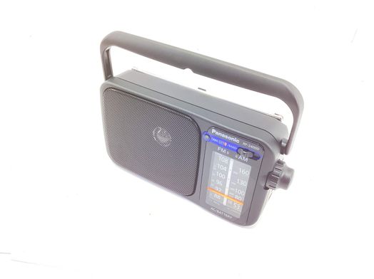 r&aacute;dio port&aacute;til panasonic rf-2400d