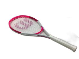 raqueta wilson intrigue
