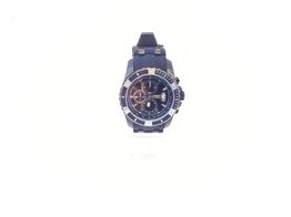 reloj pulsera caballero invicta trinite night glow