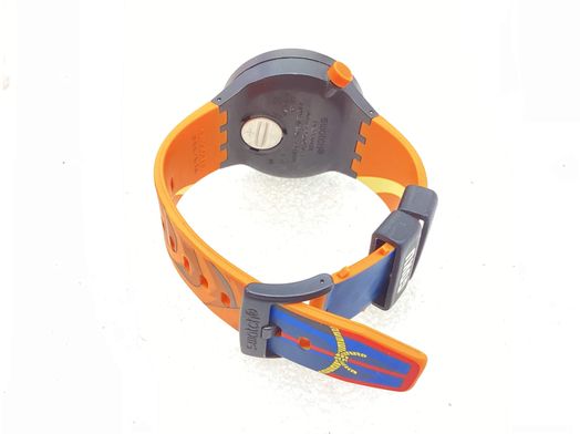 relogio pulseira unissexo swatch dragon ball z