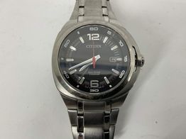 reloj pulsera caballero citizen marinaut titanio