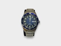 reloj pulsera caballero cityzen 8204-a51202