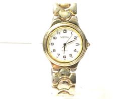 reloj pulsera caballero medal no tiene