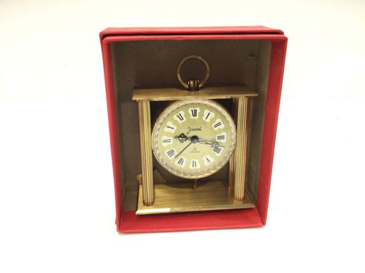 reloj sobremesa jaccard