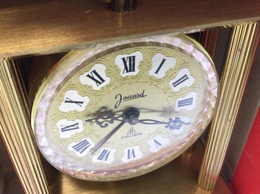 reloj sobremesa jaccard