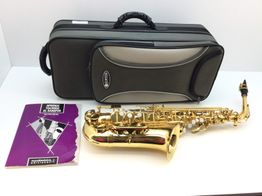 saxofon jupiter jas567