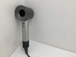 secador pelo dyson supersonic