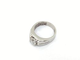sello oro 18k con diamante de laboratorio 