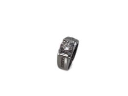 sello oro 18k con diamante de laboratorio 