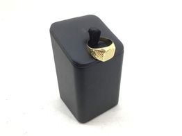 sello oro 18k 