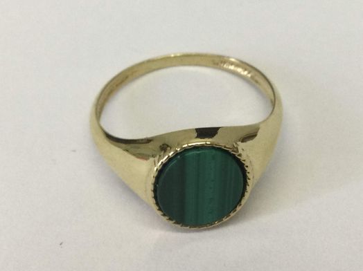 sello oro 18k con malaquita 