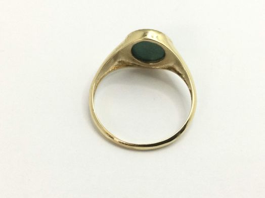sello oro 18k con malaquita 