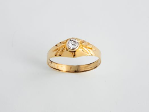 sello oro 18k con circonita 
