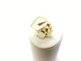 sello hombre 18kt cuadrado liso laterales eslabones