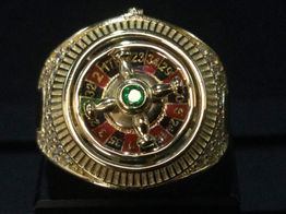 sello oro 18k con circonita 