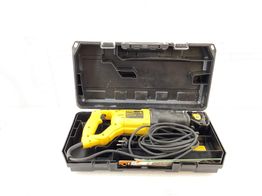 sierra sable dewalt dw304pk