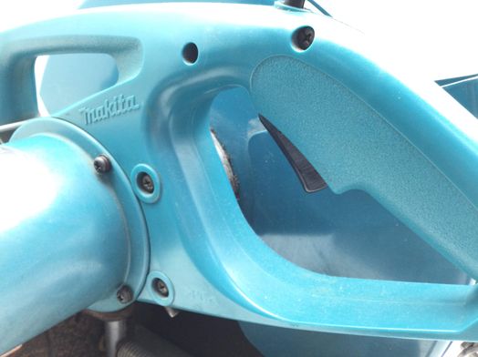 sierra circular makita 2414 en