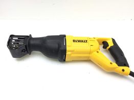 sierra sable dewalt dwe305pk