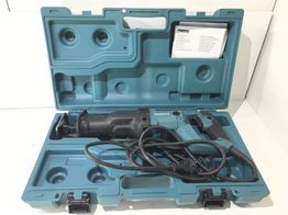 sierra sable makita jr3050t