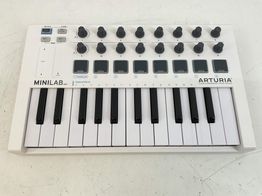 sintetizador arturia minilab mk2