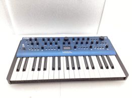 sintetizador modal electronis cobalt 8