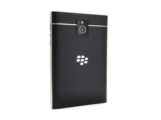 blackberry passport 4g