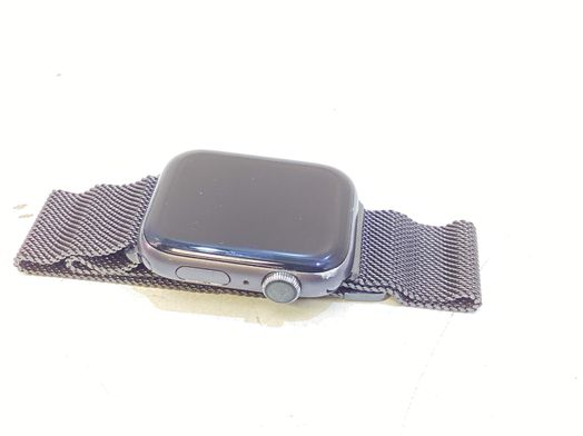 apple watch series 4 44mm (gps) (a1978)