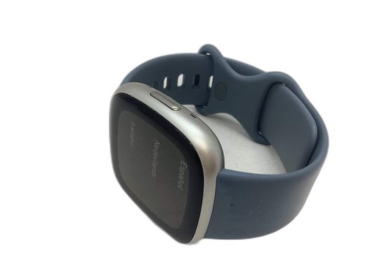fitbit versa 4