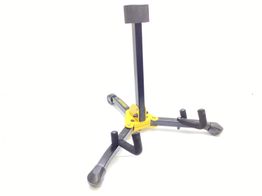 soporte hercules gs200b