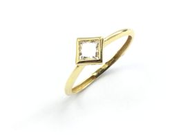 sortija oro 18k con diamante de laboratorio 