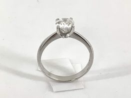 sortija oro 18k con diamante de laboratorio 