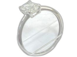 sortija oro 18k con diamante de laboratorio 